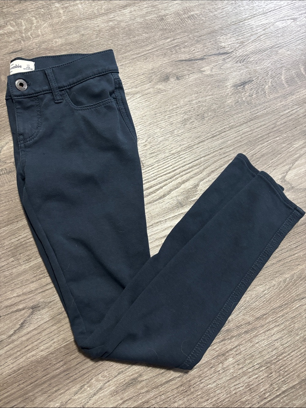 Abercrombie & Fitch Black Skinny Pants, Navy. Size 12